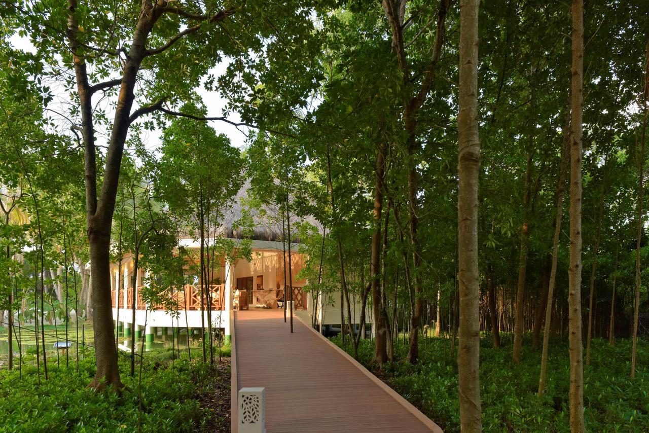 Dreamland Maldives Resort Finolhus Exterior foto